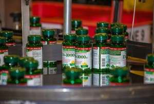 14-CO-1837 NB Green Bottles on Bldg 90 Prodctn Line